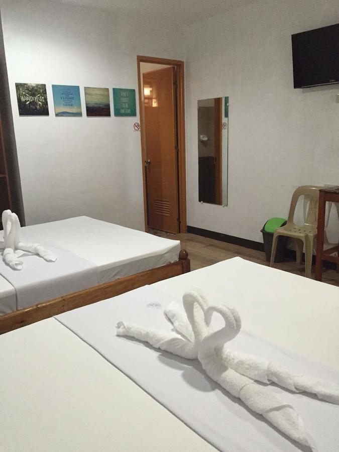 Seascape Lodging House Coron Exterior photo